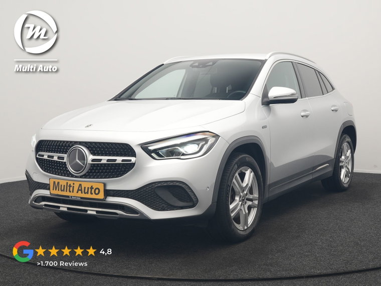 Mercedes-Benz GLA foto 1