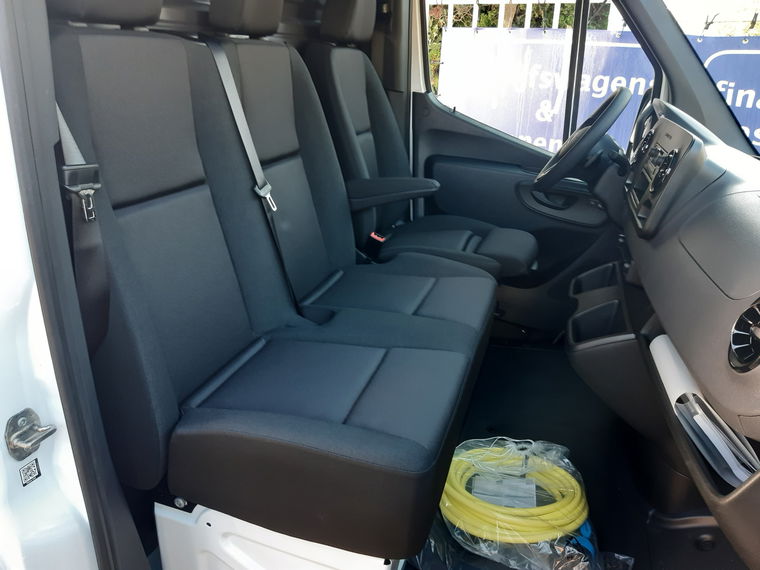 Mercedes-Benz eSprinter