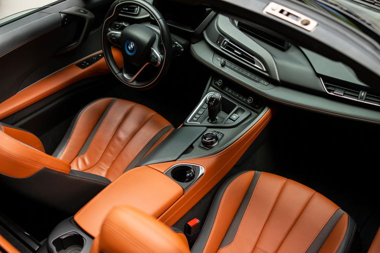 BMW i8 Roadster