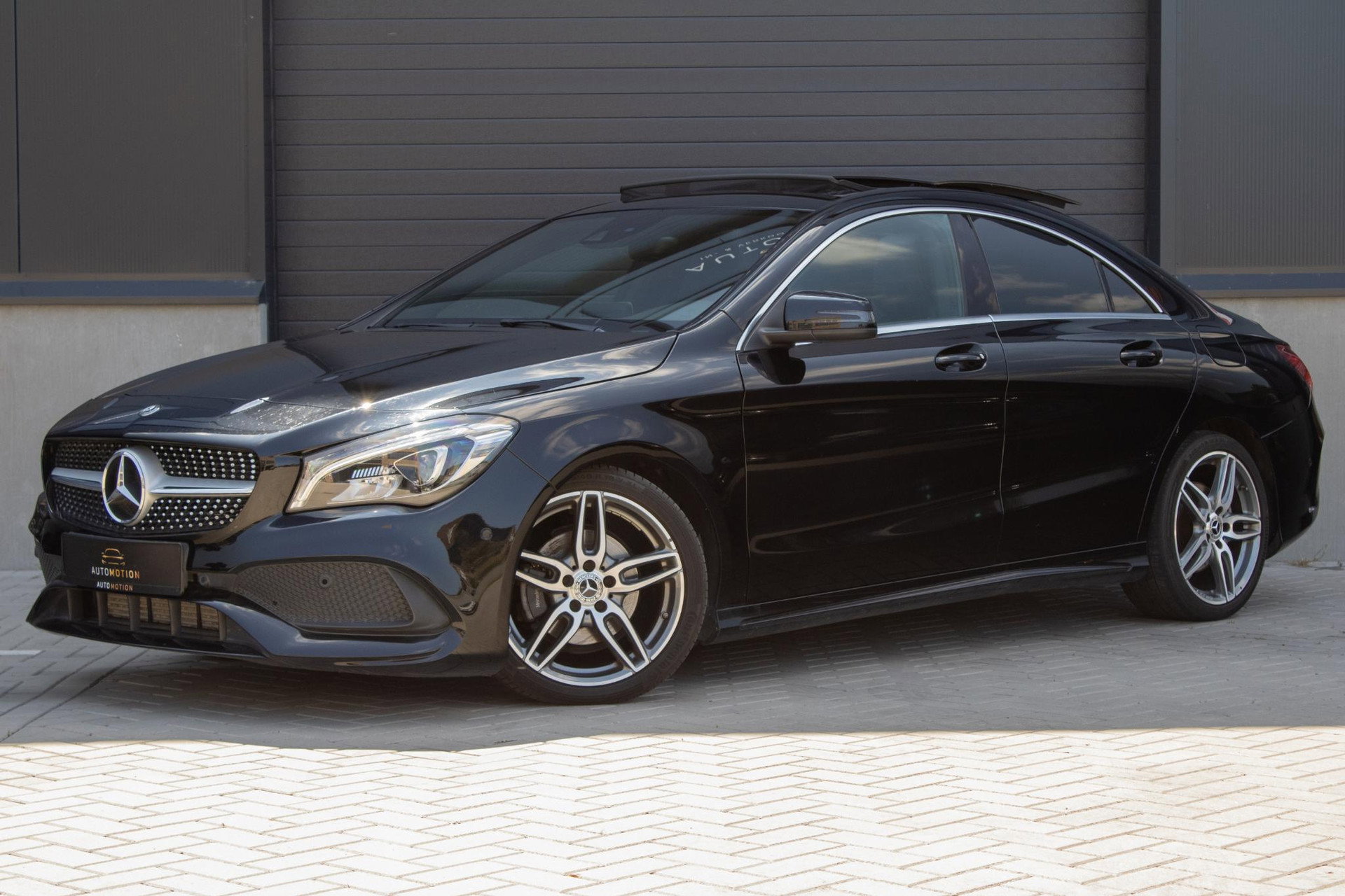 Foto van Mercedes-Benz CLA