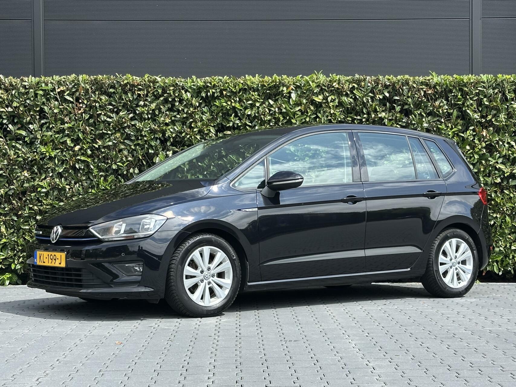 Foto van Volkswagen Golf Sportsvan