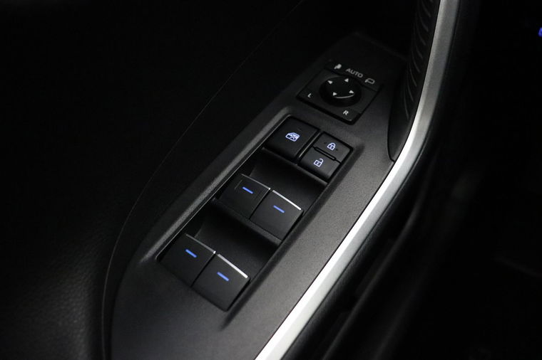 Suzuki Across