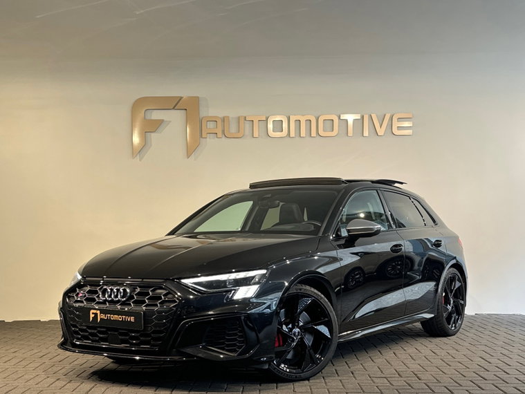 Foto van Audi S3