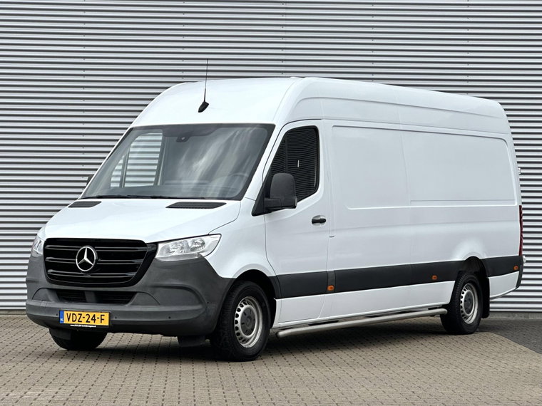 Mercedes-Benz Sprinter foto 1