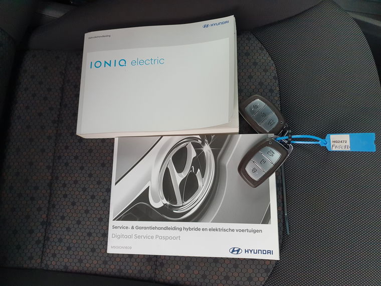 Hyundai IONIQ