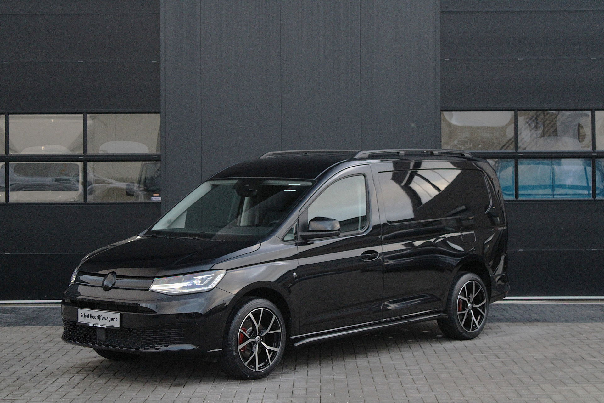 Foto van Volkswagen Caddy Cargo Maxi