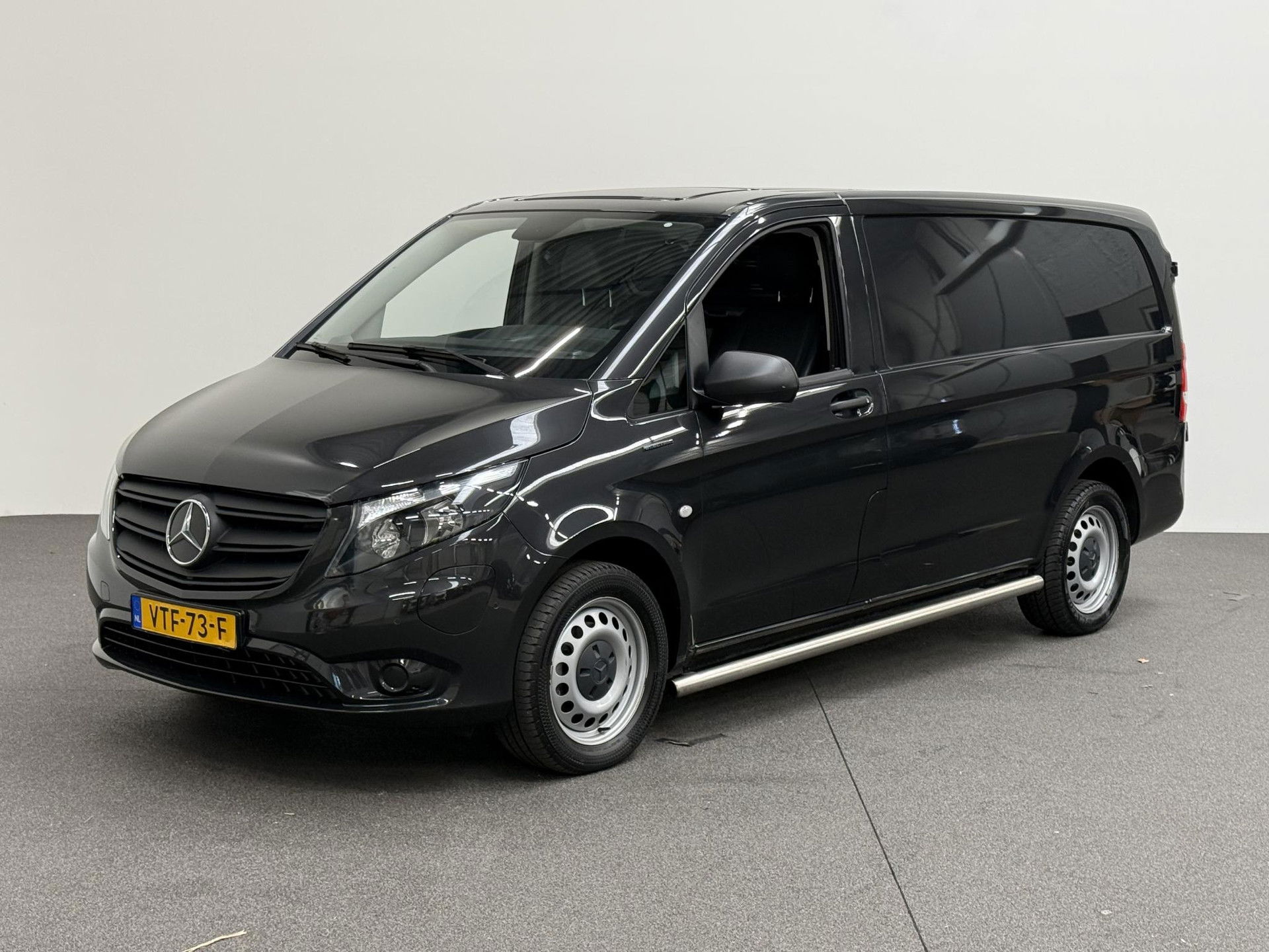Foto van Mercedes-Benz eVito