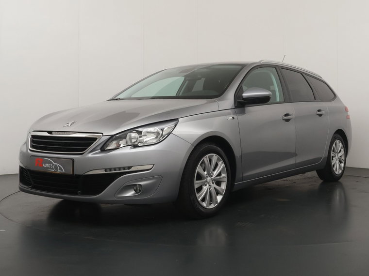 Peugeot 308 foto 1