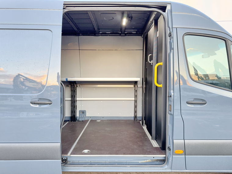 Mercedes-Benz eSprinter