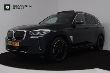 Foto van BMW iX3
