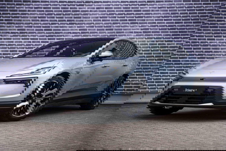 Foto van Polestar 4