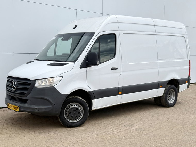 Mercedes-Benz Sprinter foto 1