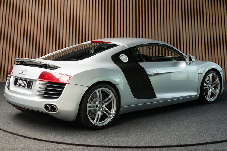 Audi R8