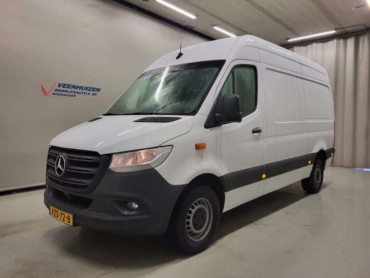 Mercedes-Benz Sprinter foto 1