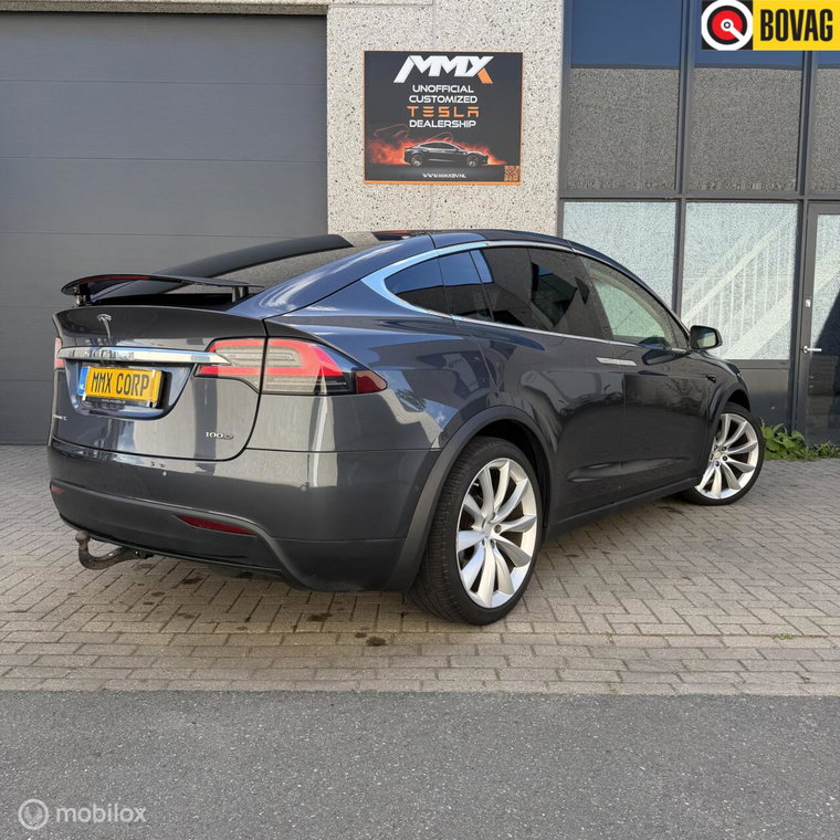 Foto van Tesla Model X