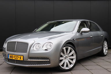 Foto van Bentley Flying Spur