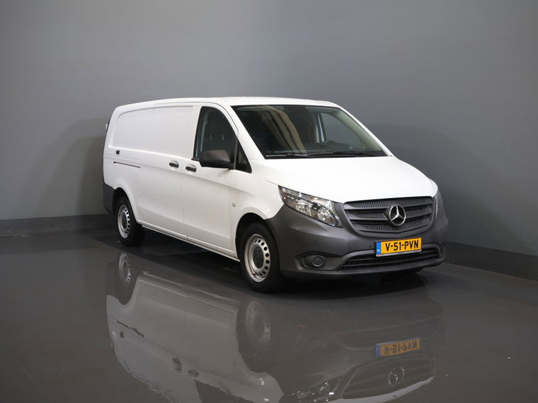 Mercedes-Benz Vito foto 1