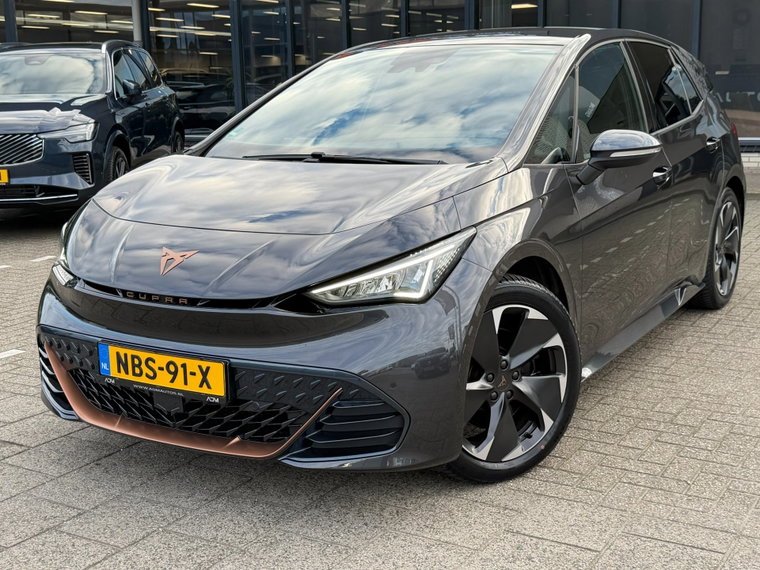 Foto van CUPRA Born
