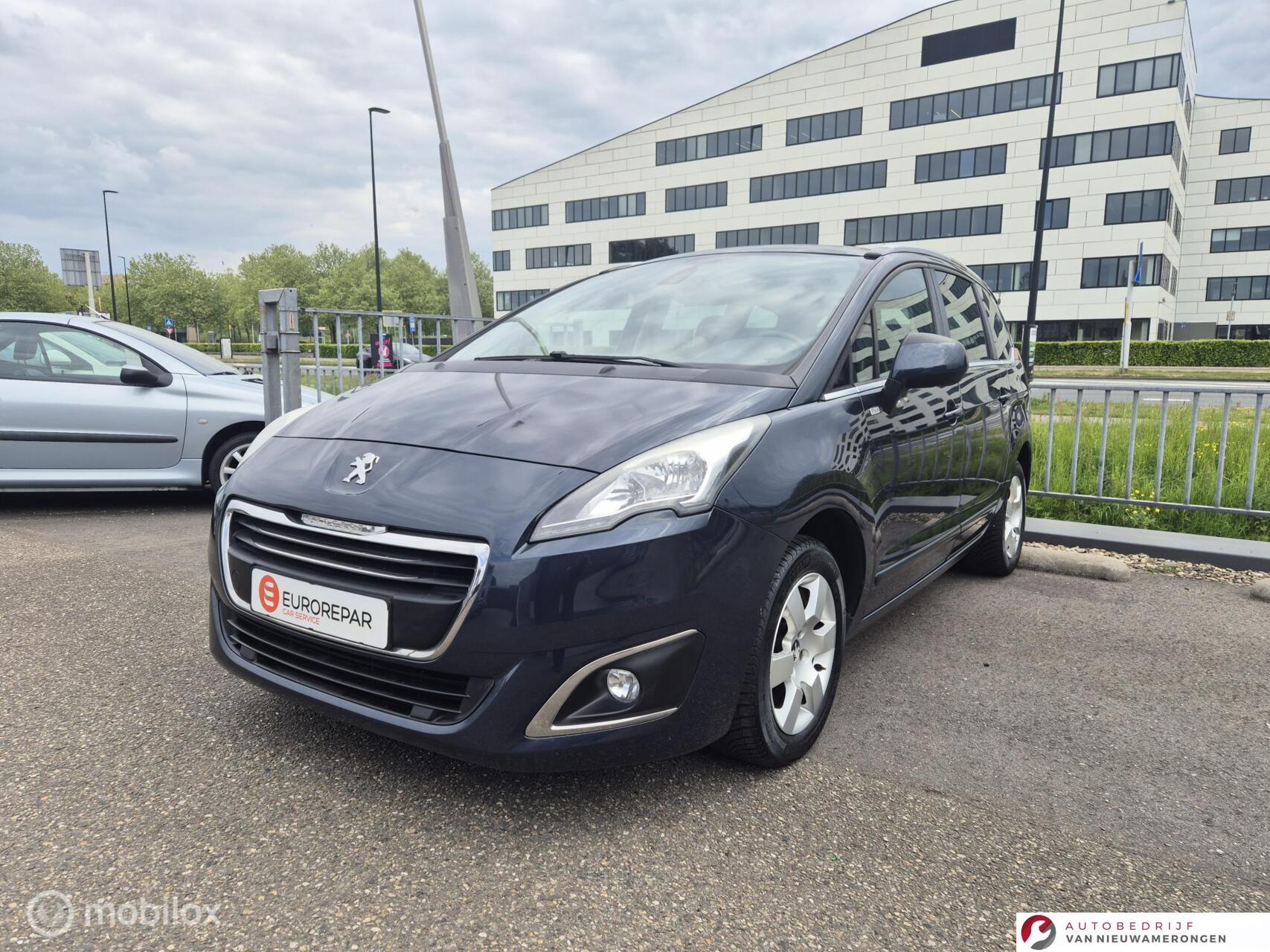 Foto van Peugeot 5008