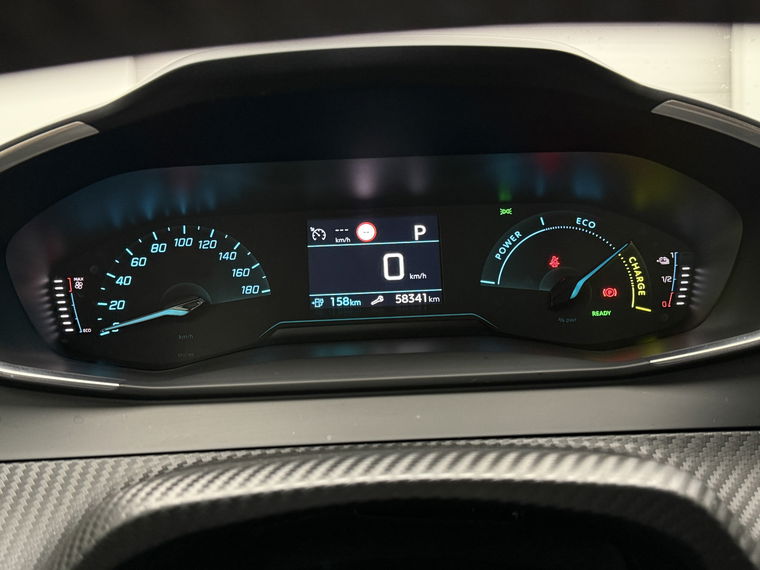 Peugeot e-2008
