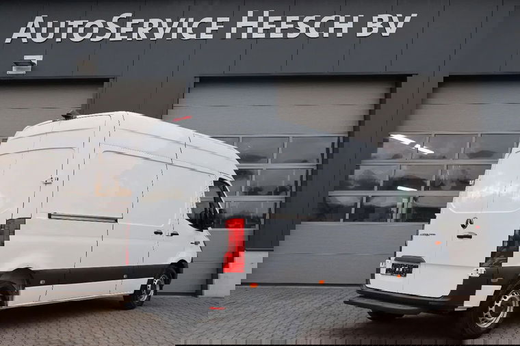 Mercedes-Benz E-Sprinter