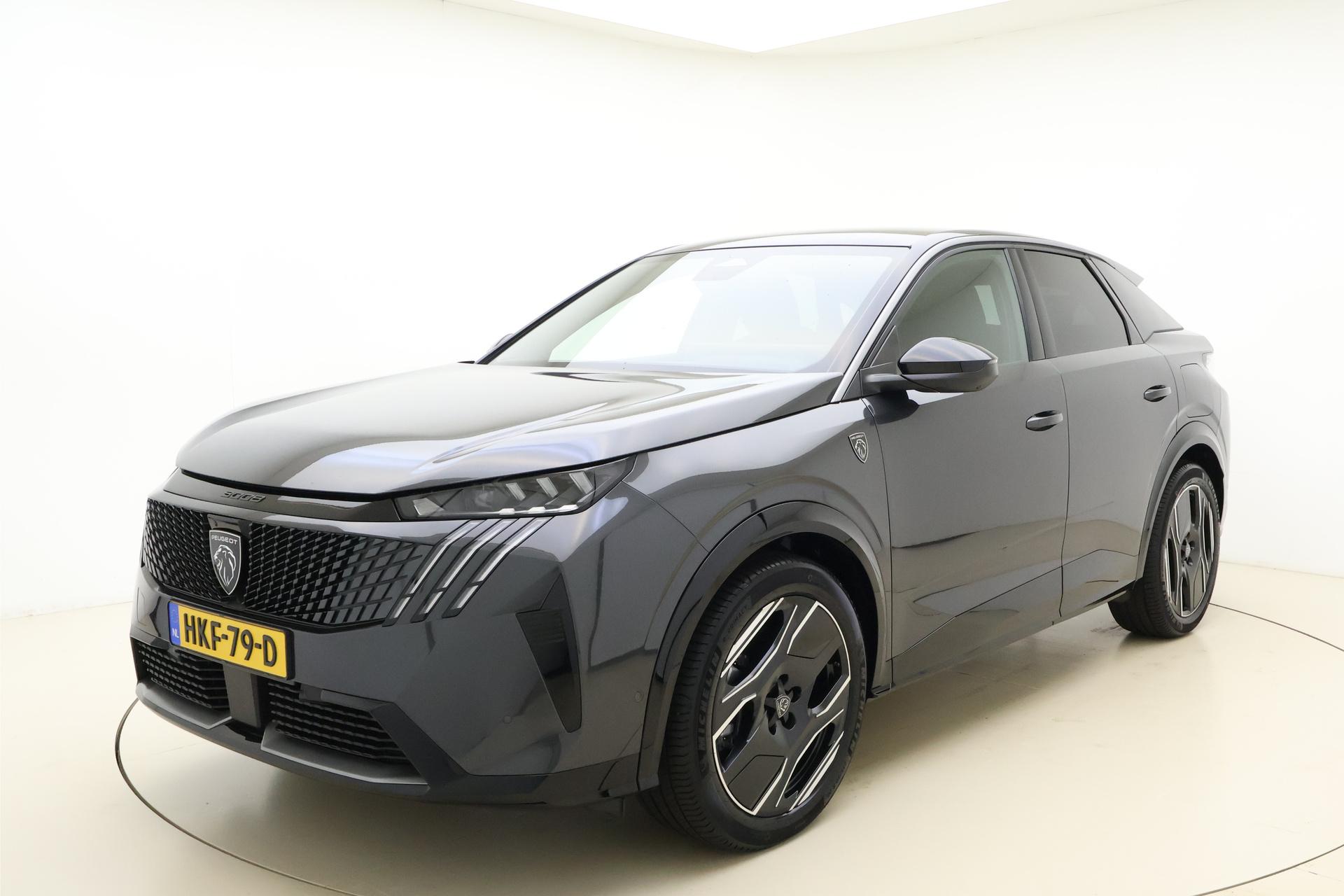 Foto van Peugeot E-3008