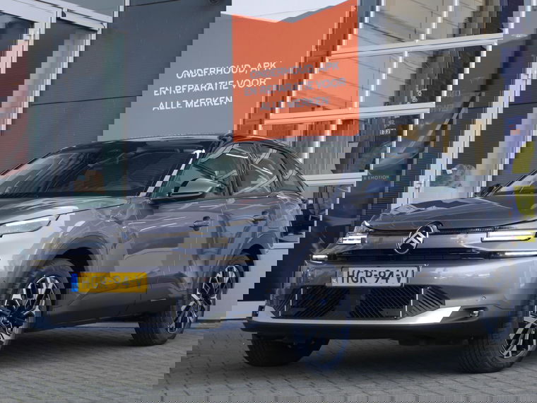 Citroën Ë-C4