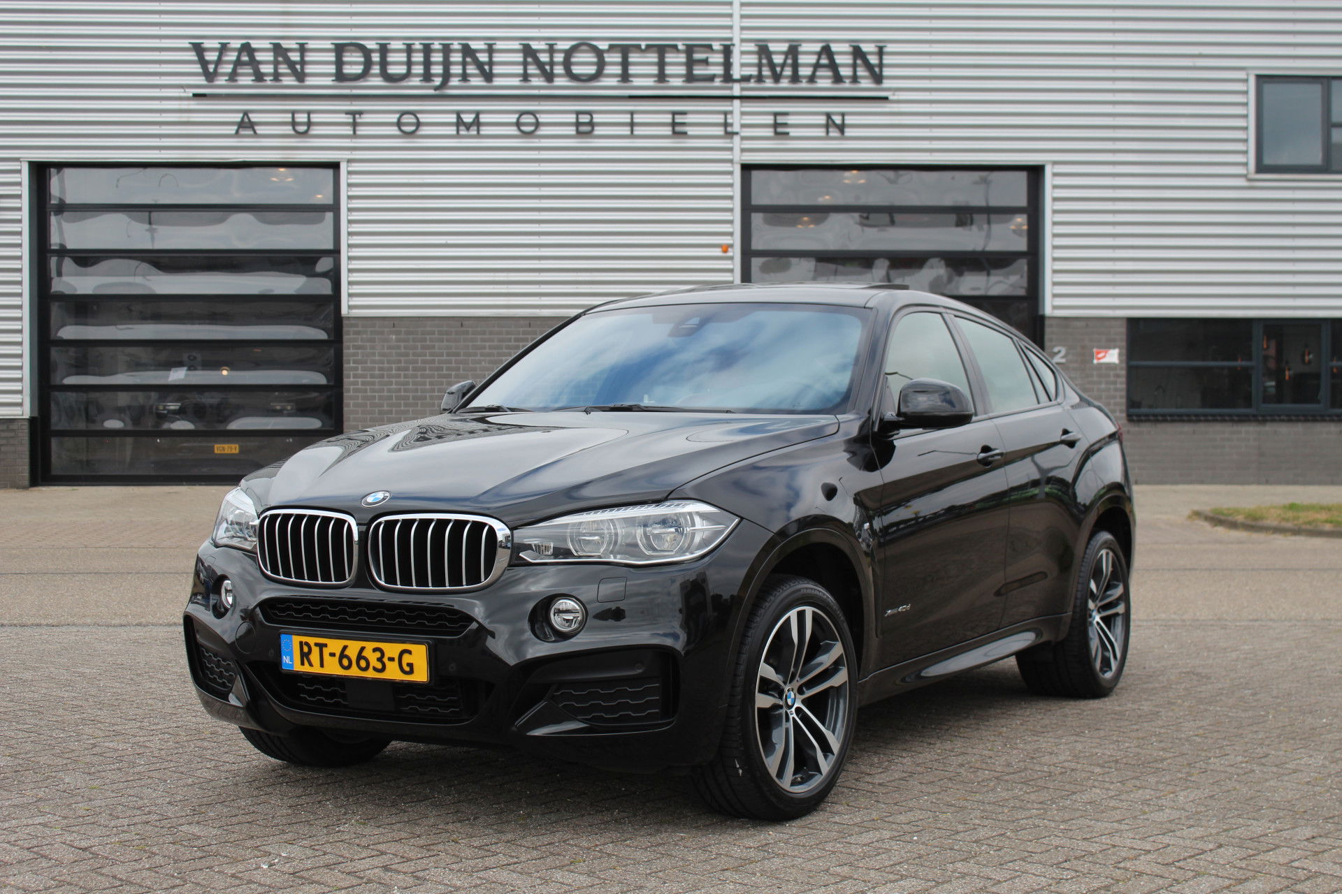 Foto van BMW X6