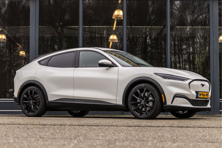 Foto van Ford Mustang Mach-E