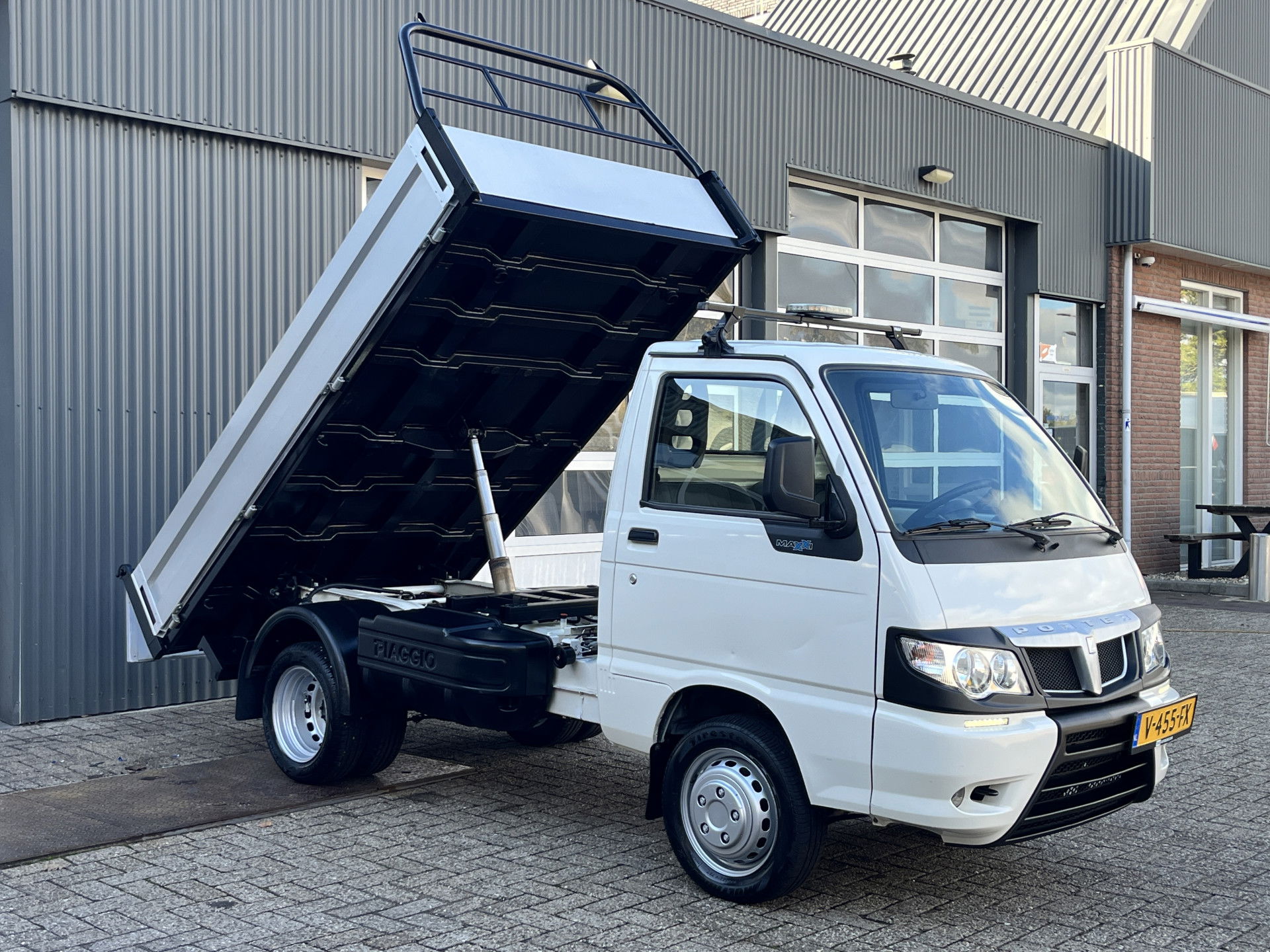 Foto van Piaggio Porter