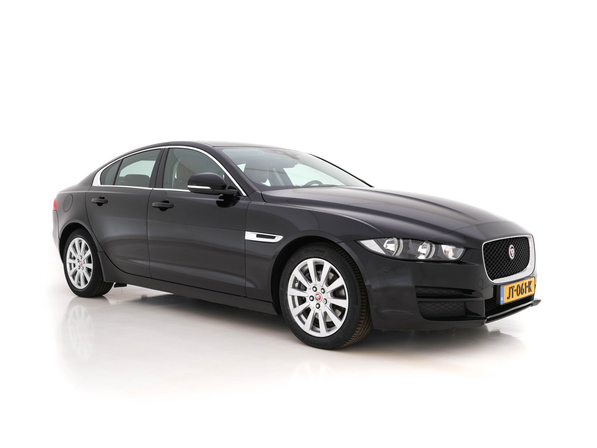Foto van Jaguar XE