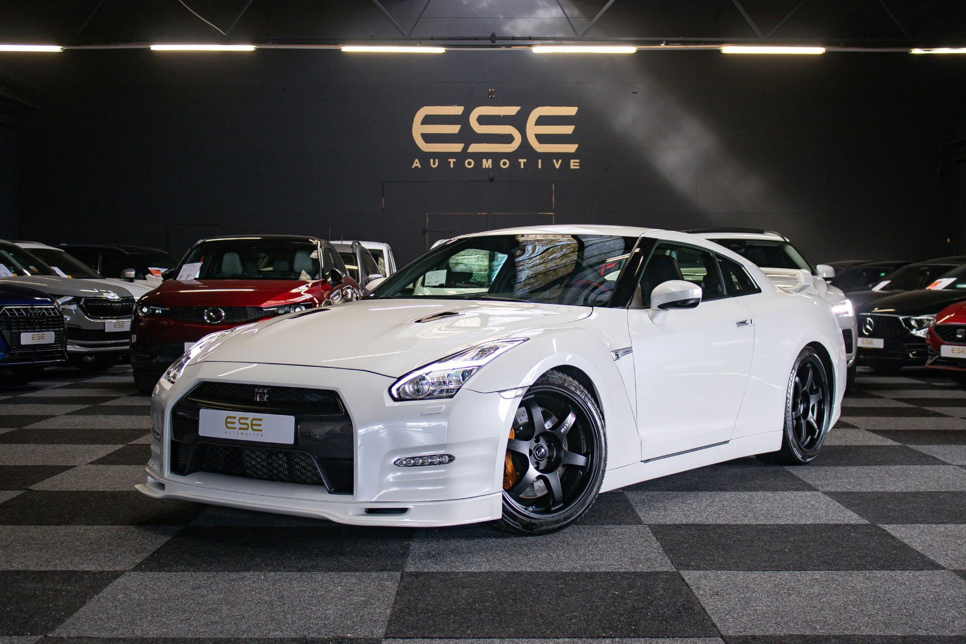Foto van Nissan GT-R