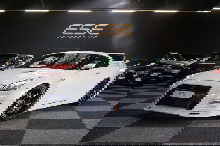 Foto van Nissan GT-R