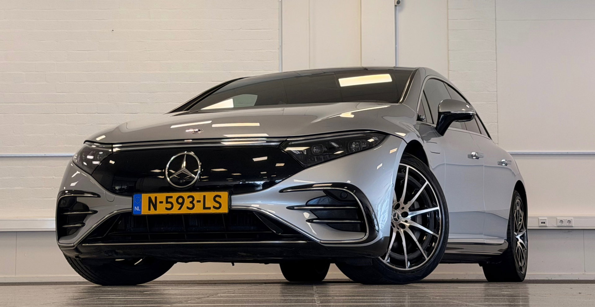 Foto van Mercedes-Benz EQS