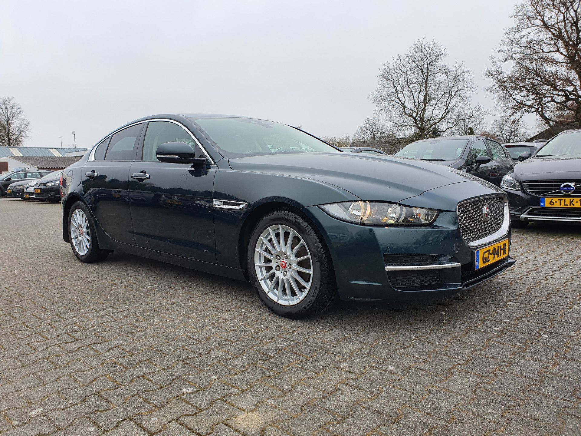 Jaguar XE