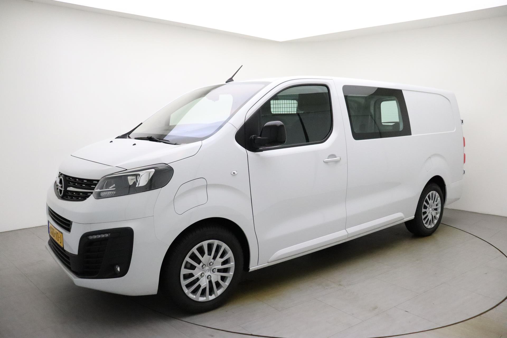 Foto van Opel Vivaro Electric