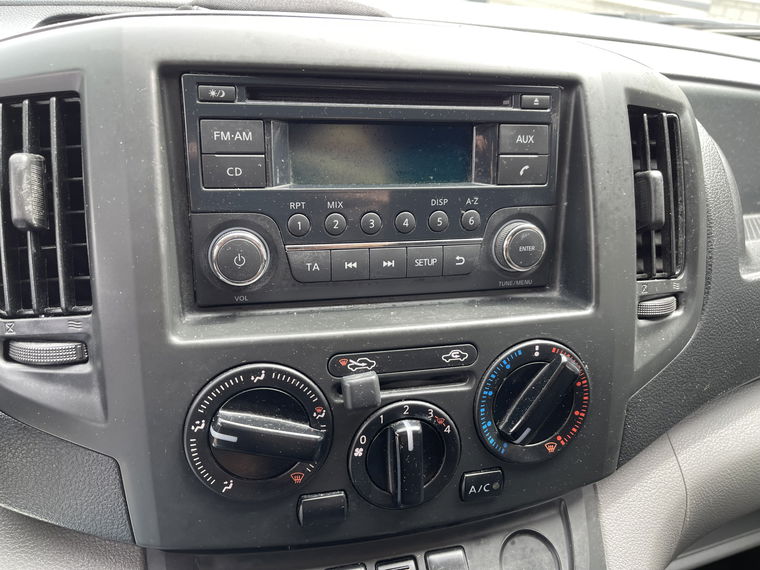 Nissan NV200