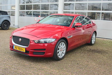 Foto van Jaguar XE