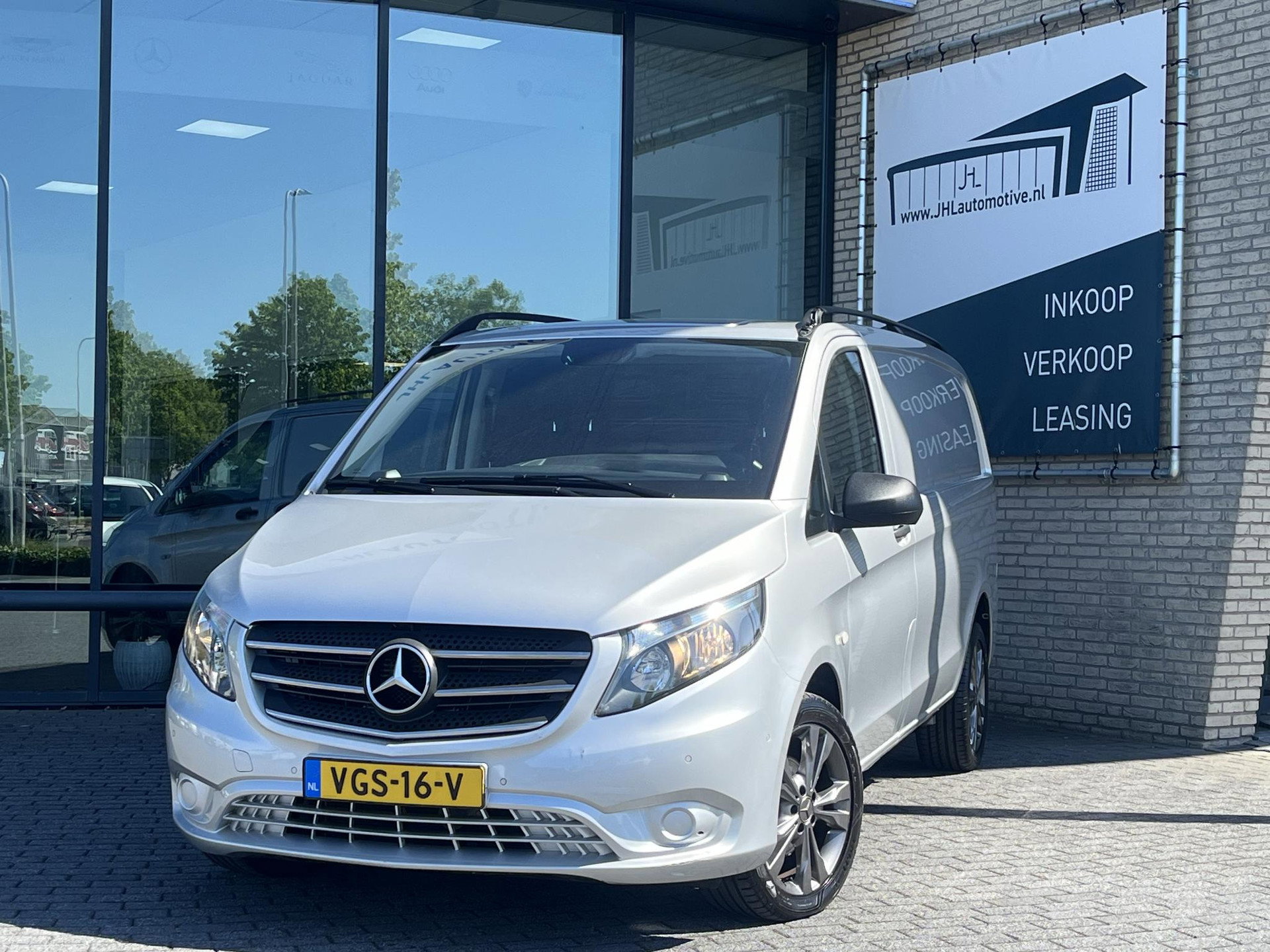 Foto van Mercedes-Benz Vito