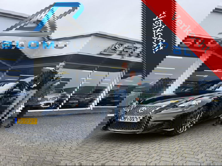 Foto van Lexus IS