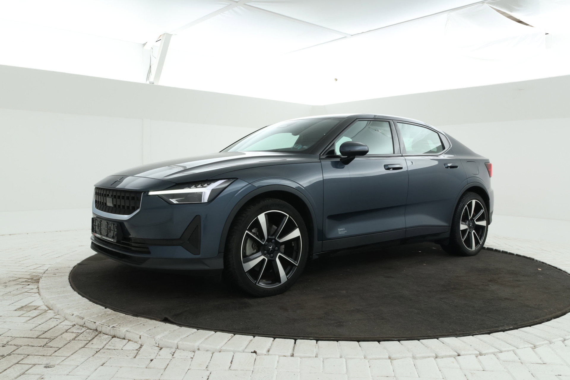 Foto van Polestar 2