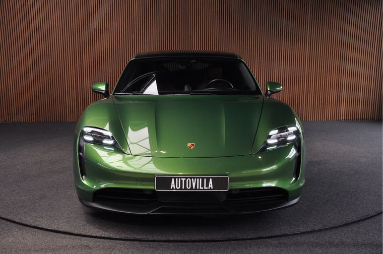 Porsche Taycan