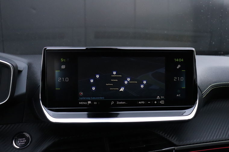 Peugeot e-2008