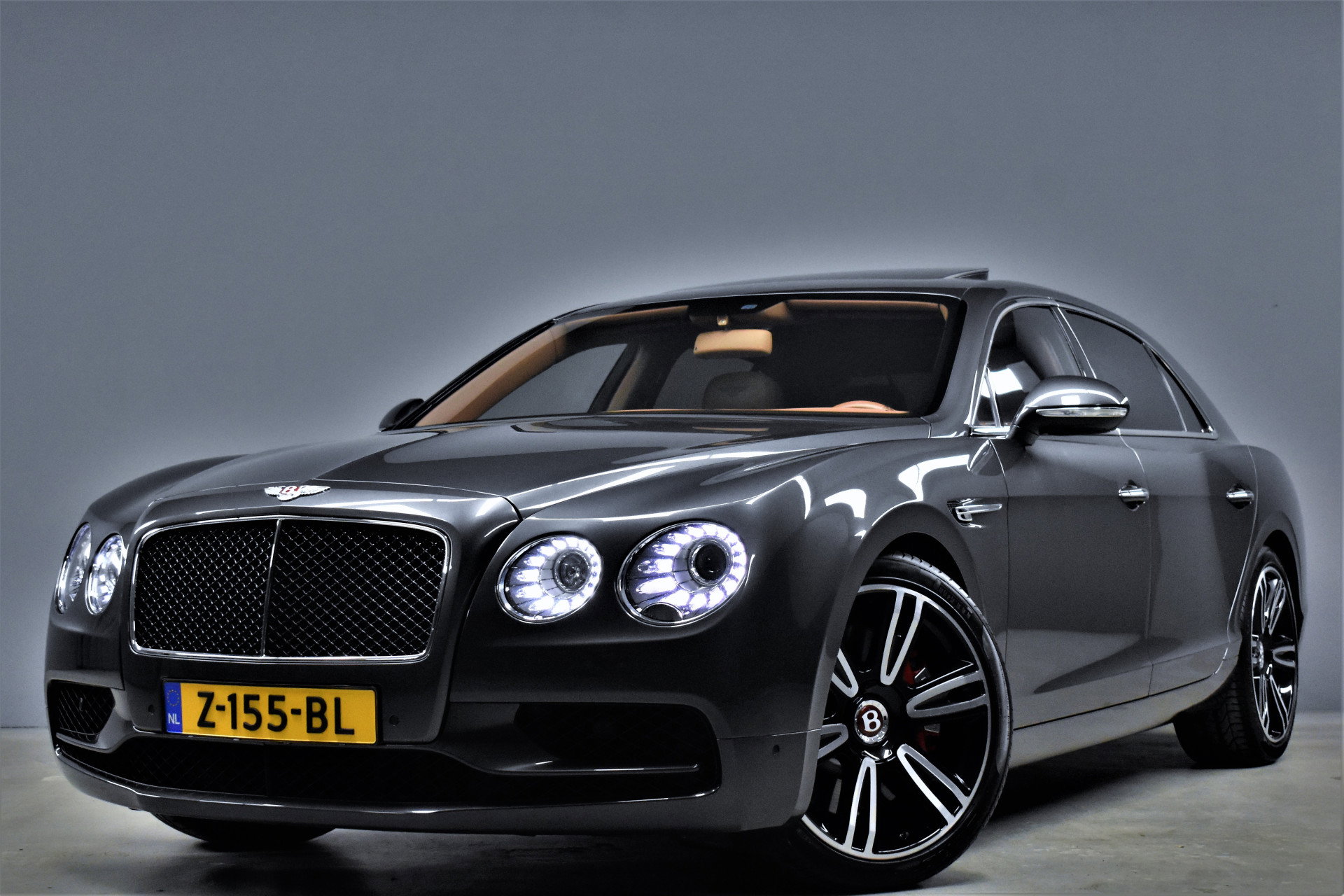 Foto van Bentley Flying Spur
