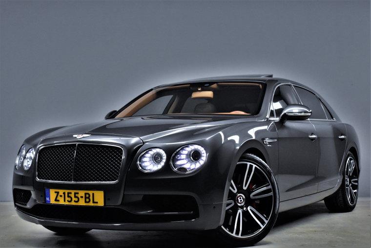 Foto van Bentley Flying Spur