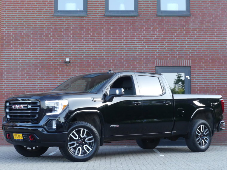 GMC Sierra