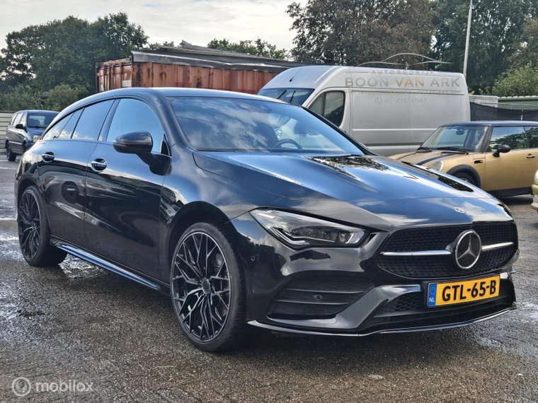 Foto van Mercedes-Benz CLA
