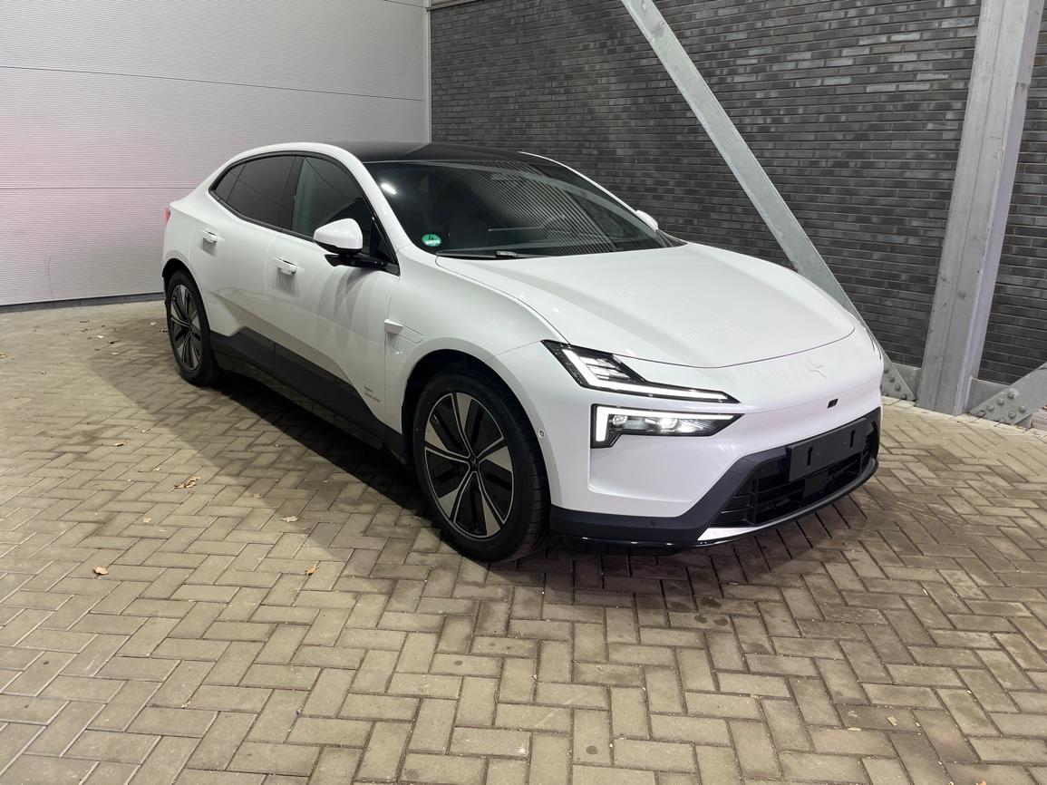 Foto van Polestar 4