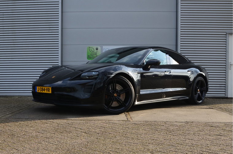 Foto van Porsche Taycan