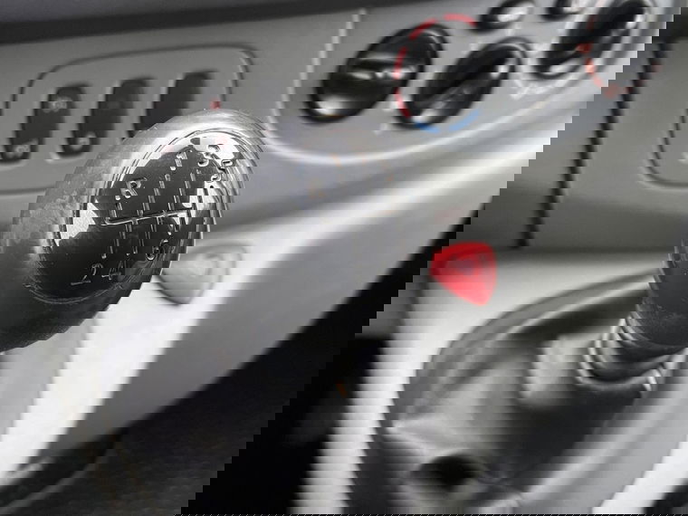 Nissan Primastar